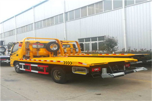 杭州附近拖车救援搭电