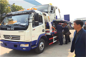 杭州汽车道路救援拖车价格